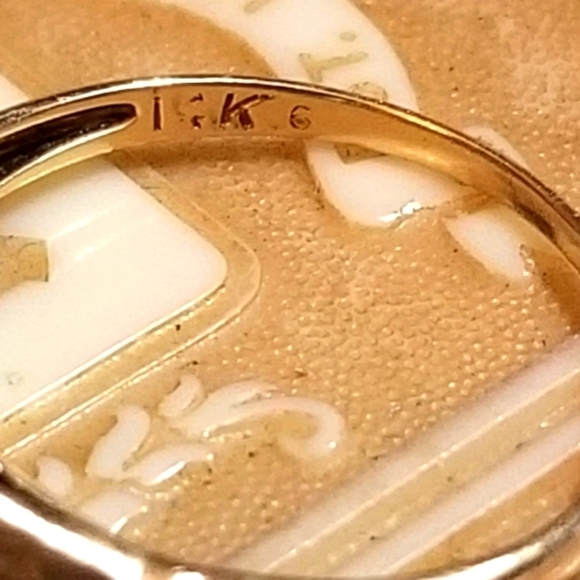 ANTQ SOLID 14KT gold European Cut Diamond Ring - Picture 5 of 8